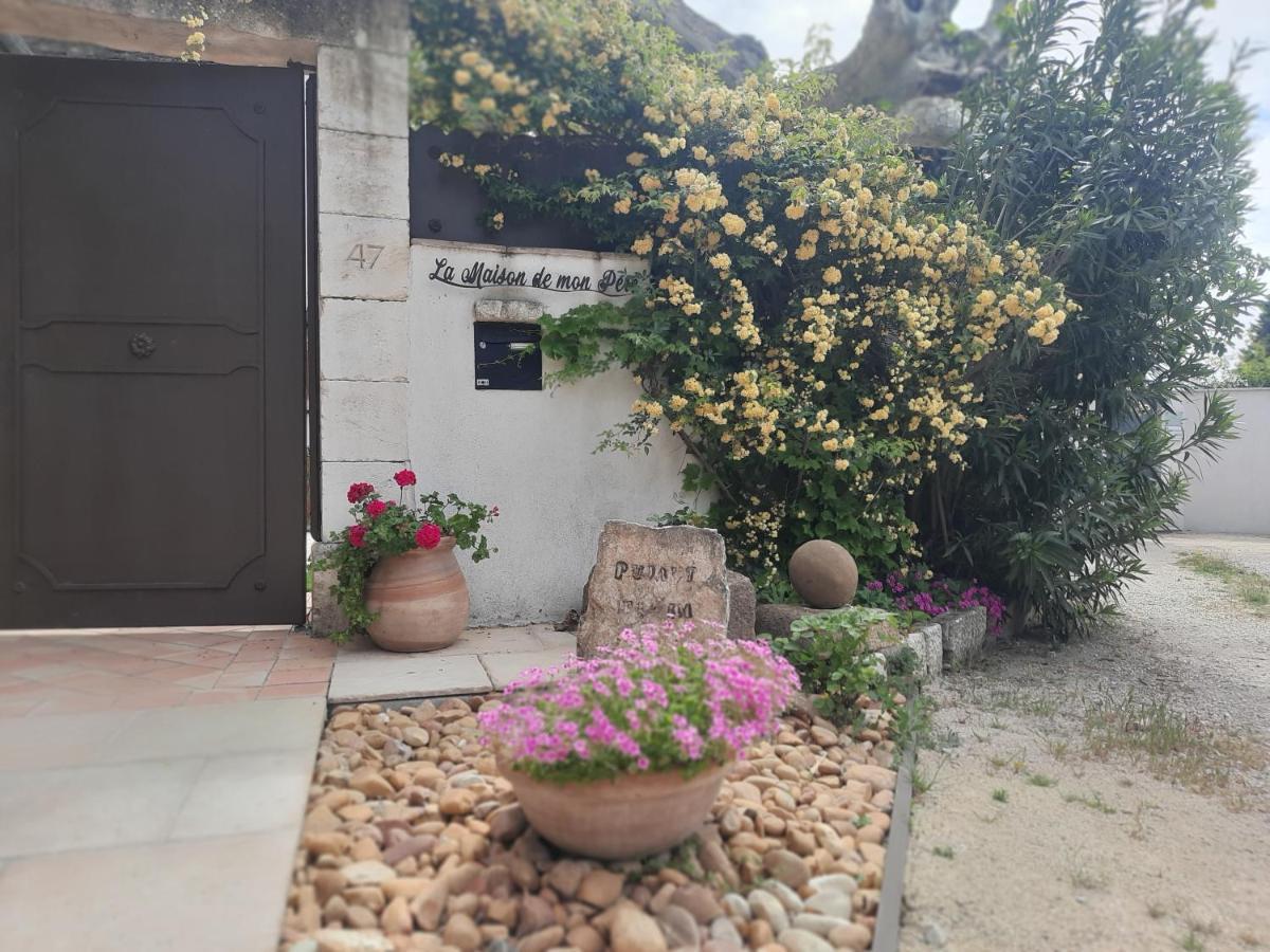 Mas" La Maison De Mon Pere " Proche Avignon A Pujaut Εξωτερικό φωτογραφία